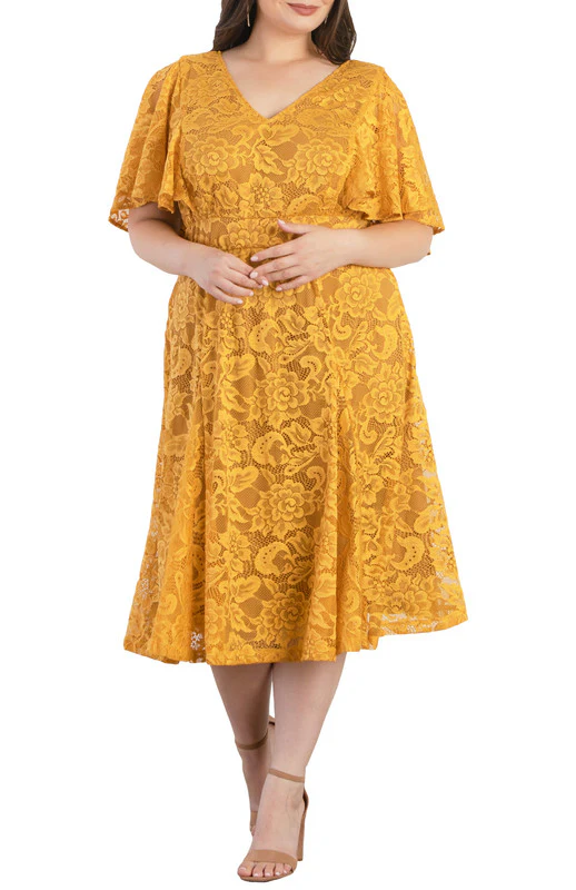 Camille Lace Cocktail Dress - Plus - Image 17