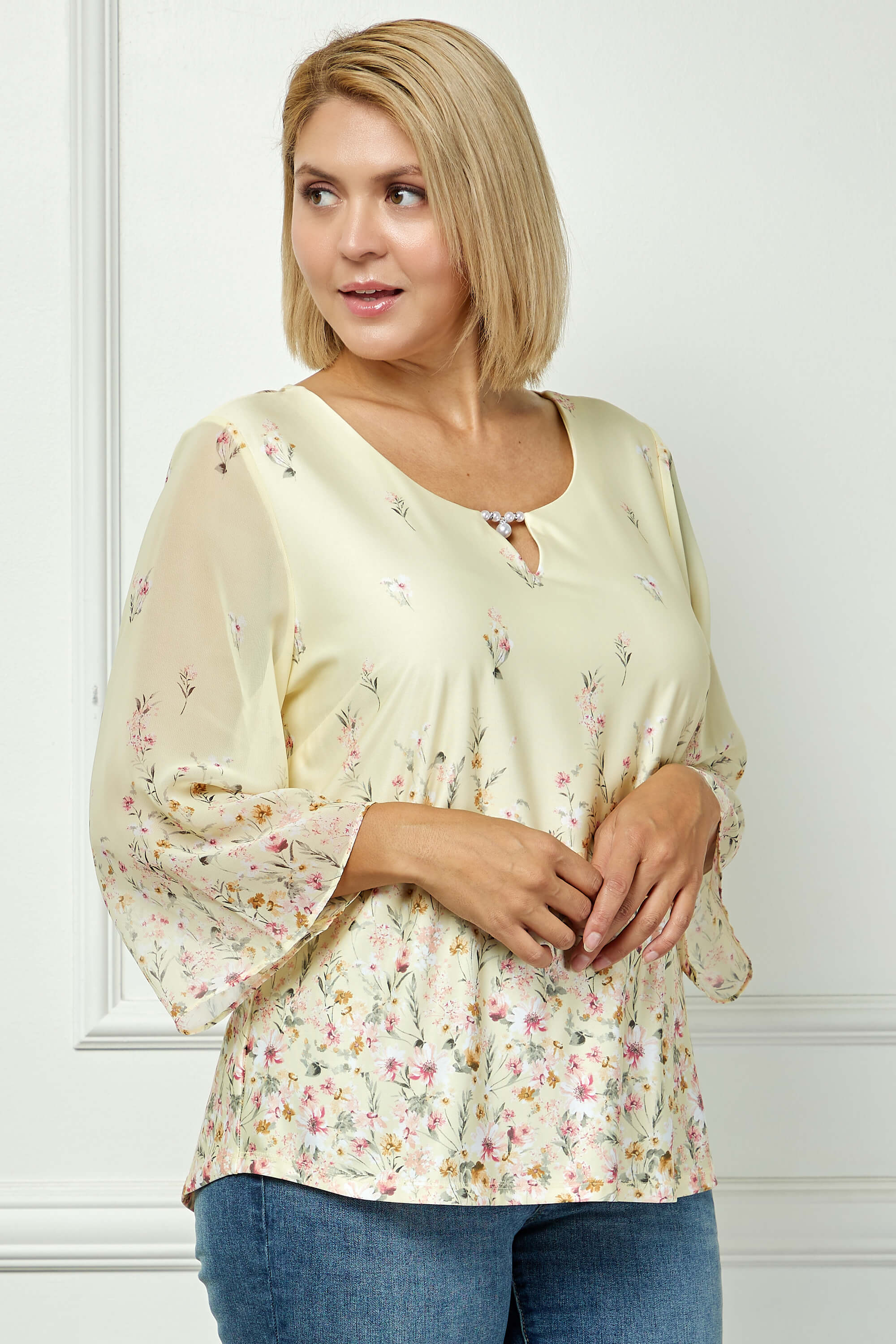 3/4 Flare Sleeve Cutout Neck Border Print Blouse - Yellow - Plus - Image 3