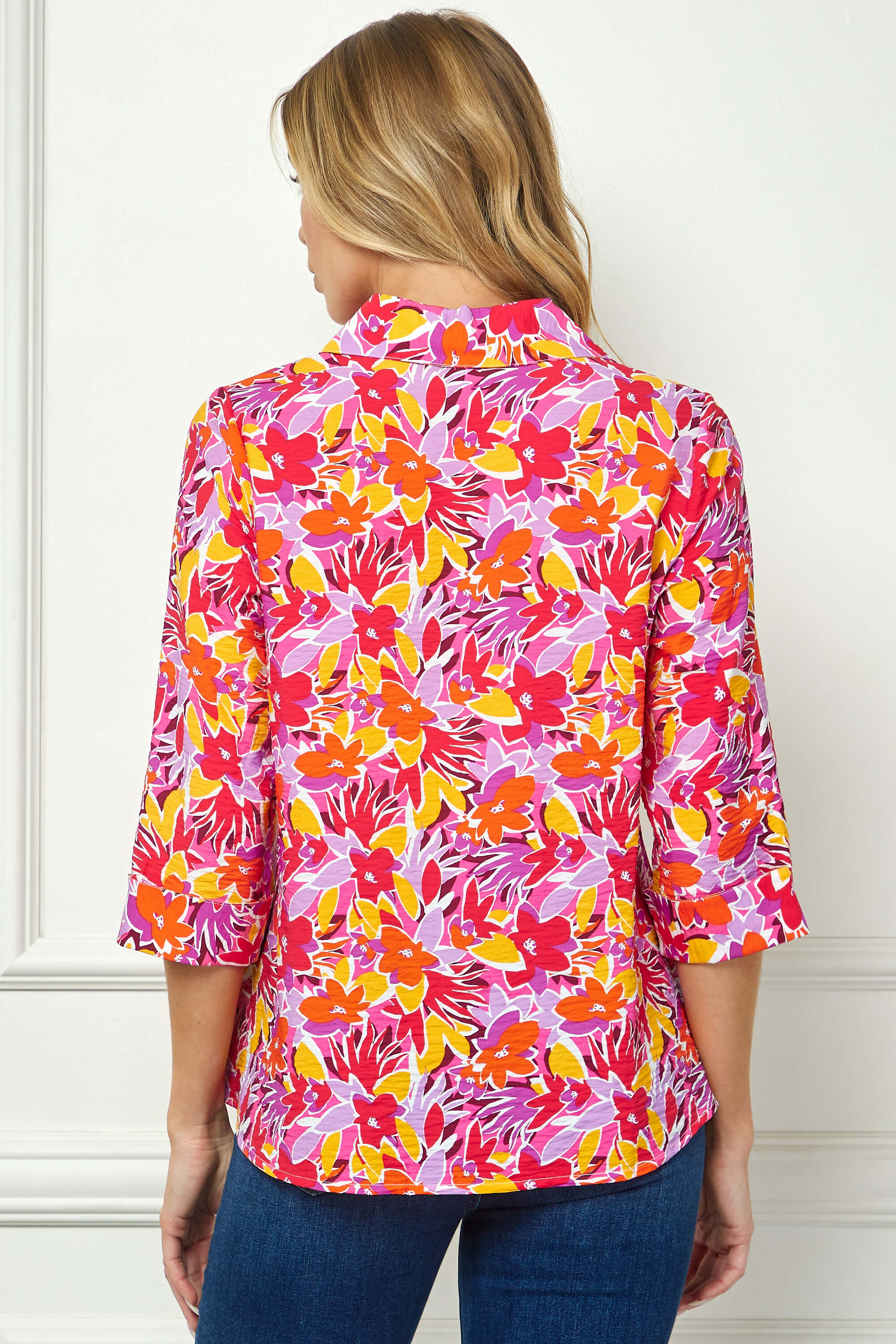 3/4 Sleeve Johnny Collar Button Front Top in Pink - Image 4