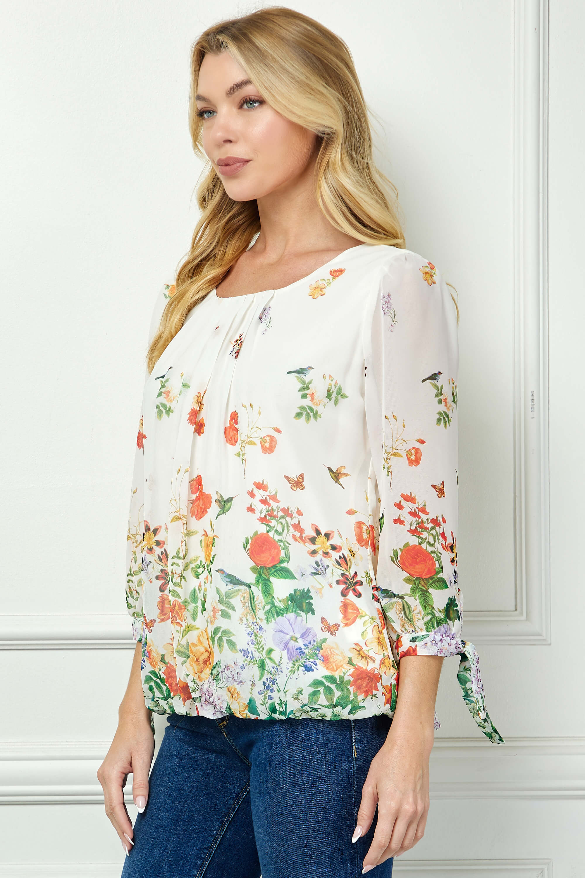 3/4 Tie Sleeve Pleat Neck Border Print Bubble Blouse in Ivory/Coral/Green - Image 3
