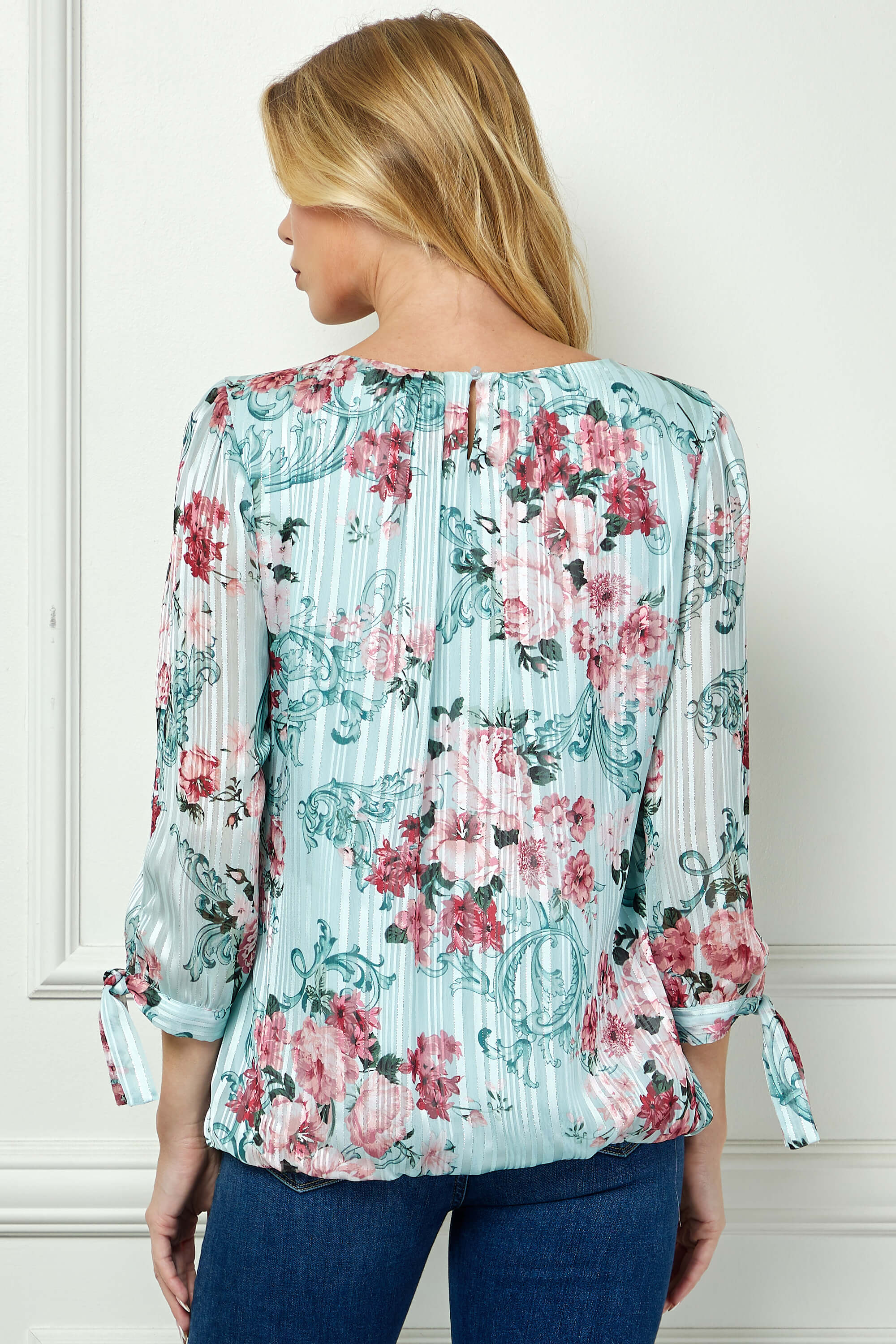 3/4 Tie Sleeve Pleat Neck Bubble Blouse in Mint Roses - Image 2