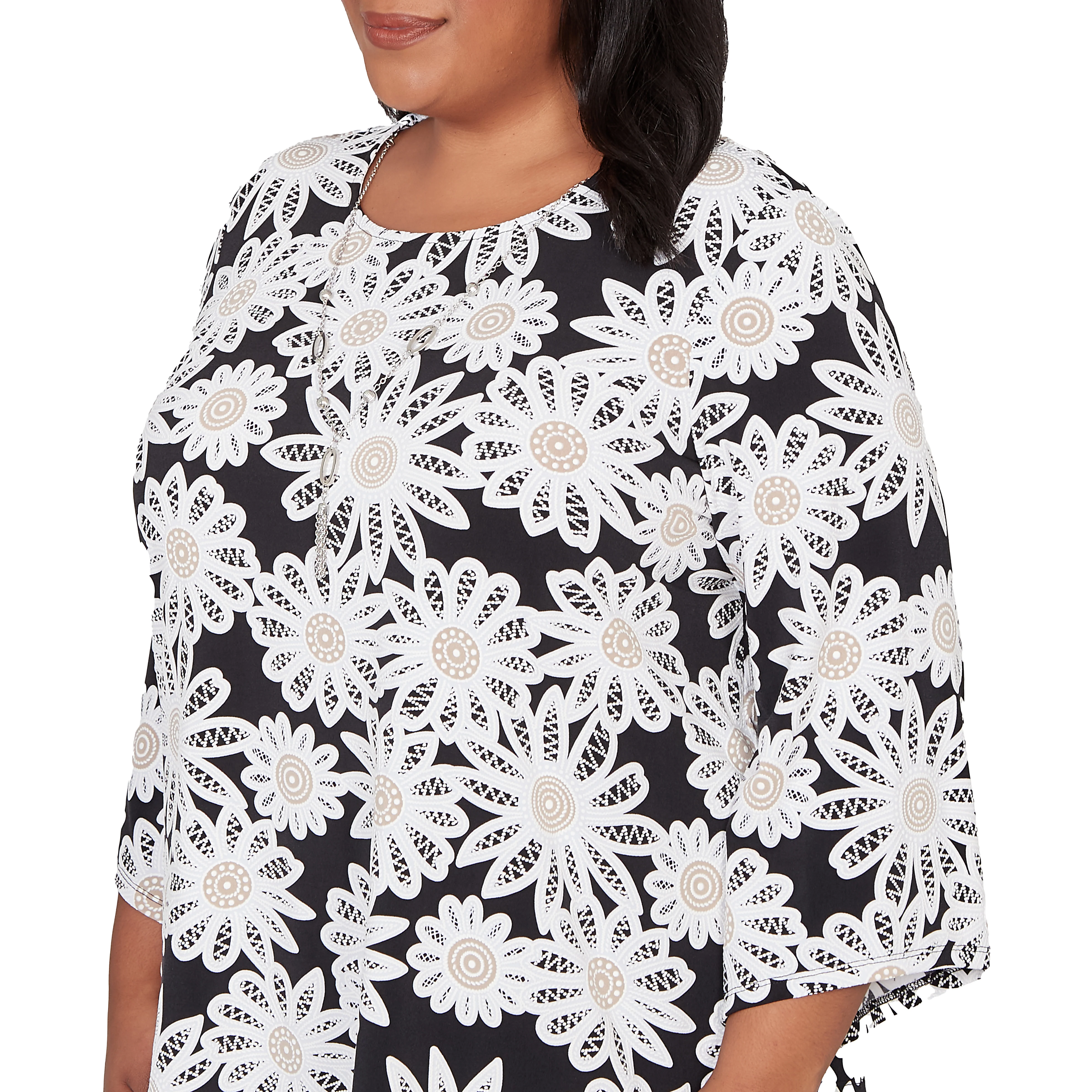 Alfred Dunner Daisy Pointed Hem Top with Necklace - Plus - Image 5