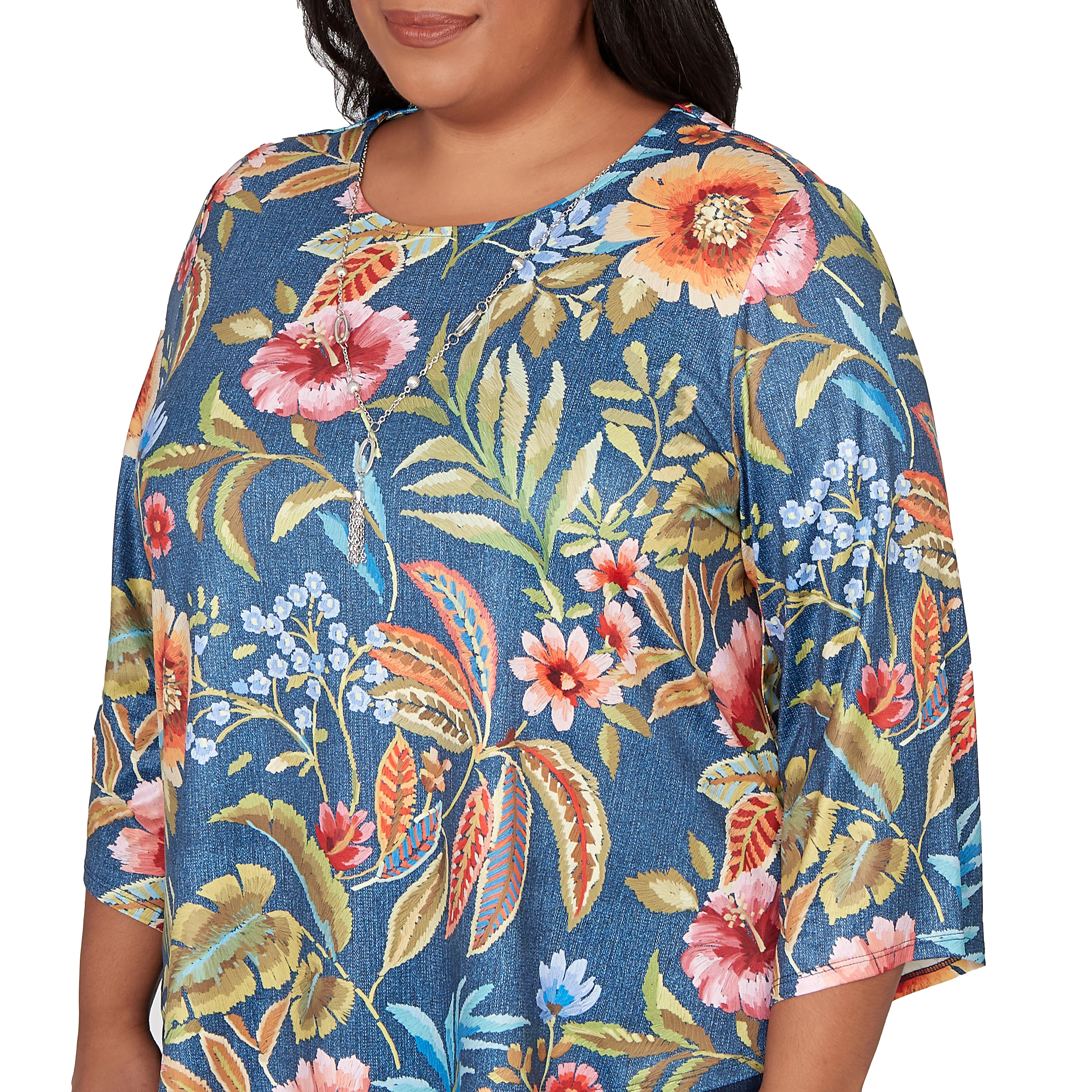Alfred Dunner Floral Print Pointed Hem Top with Necklace - Plus - Image 5
