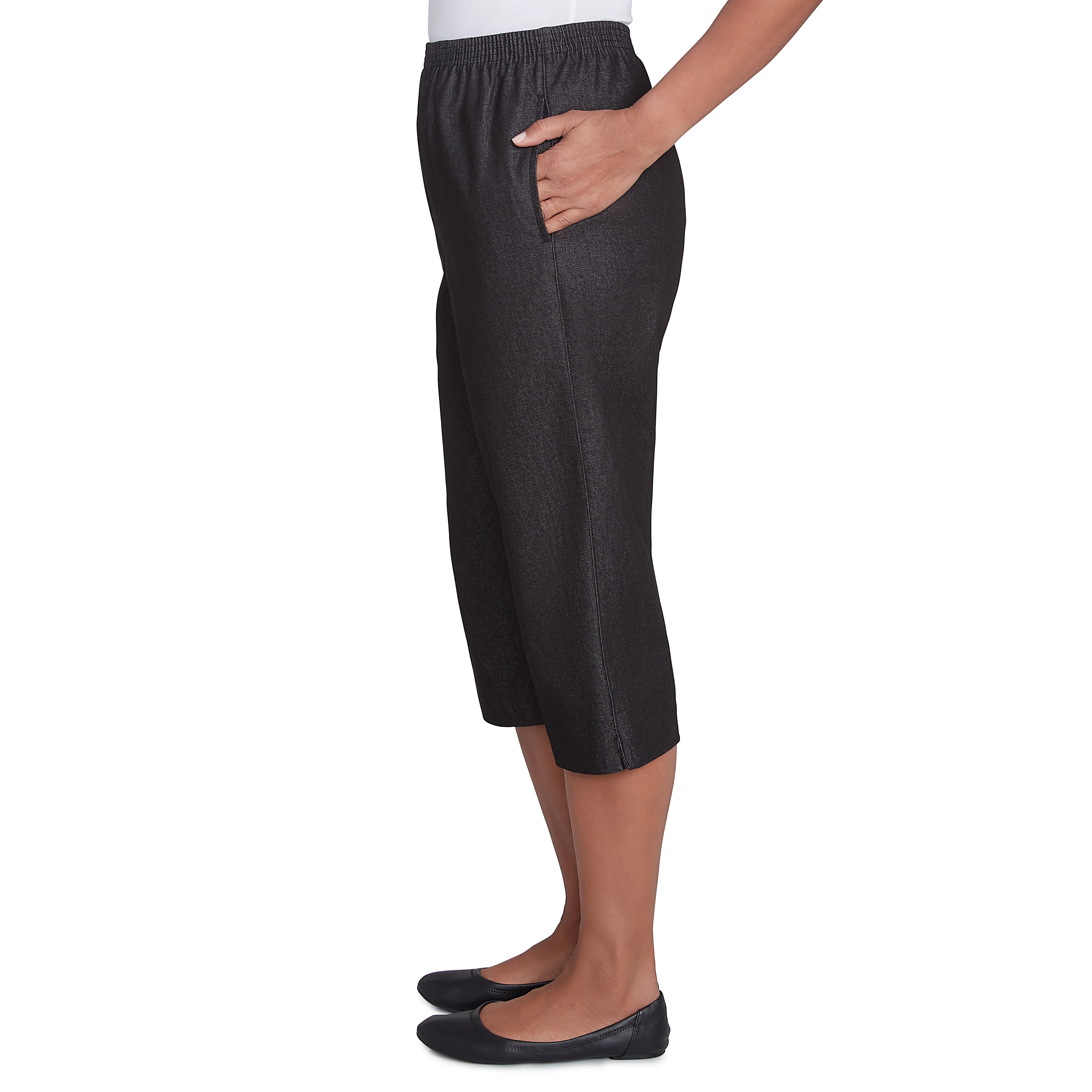 Alfred Dunner Relaxed Fit Denim Capri - Image 4