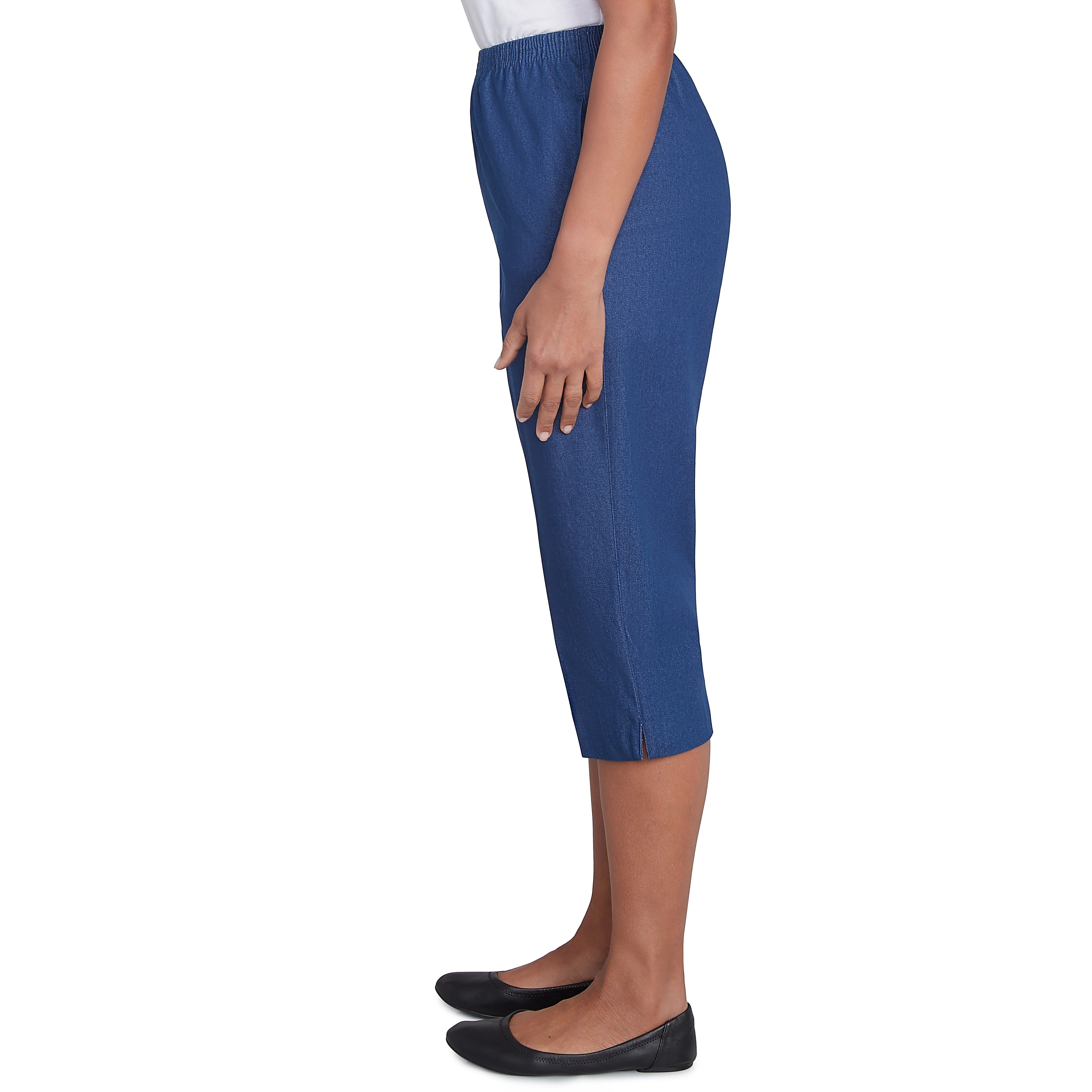 Alfred Dunner Women's Relaxed Fit Denim Capri- Petite - Image 9