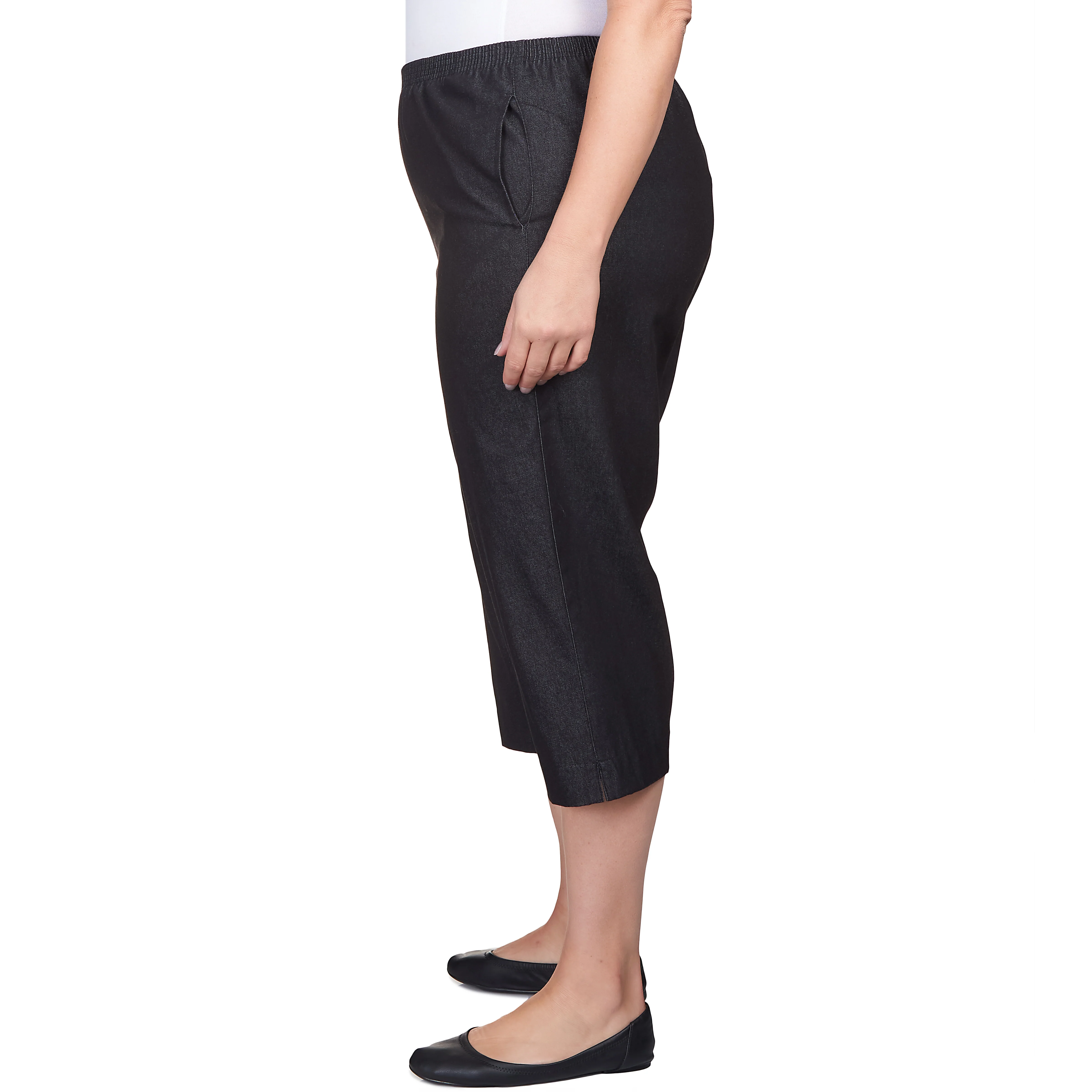 Alfred Dunner Women's Relaxed Fit Denim Capri - Plus - Image 4