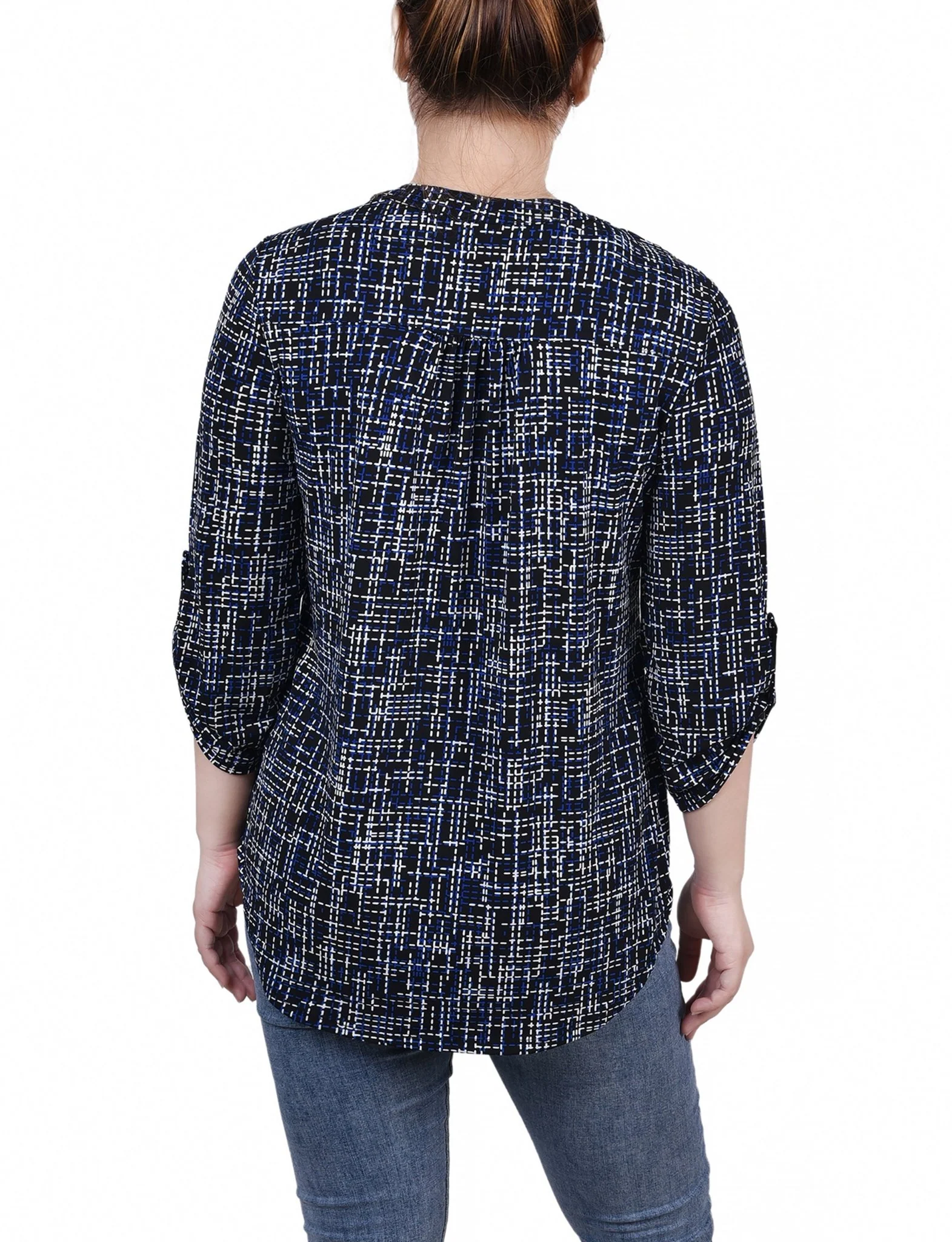 Black Royal Abstract Line 3/4 Roll Tab Sleeve Y Neck Top - Petite - Image 4