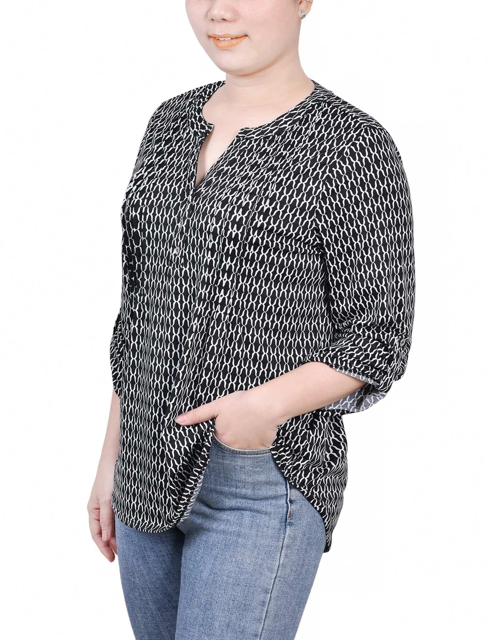Black White Justin 3/4 Roll Tab Sleeve Y Neck Top - Petite - Image 2
