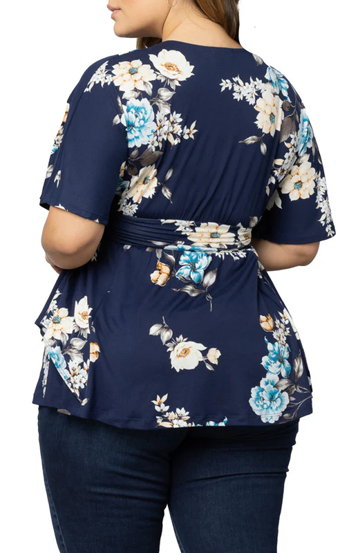 Encore Print Top - Plus - Image 26