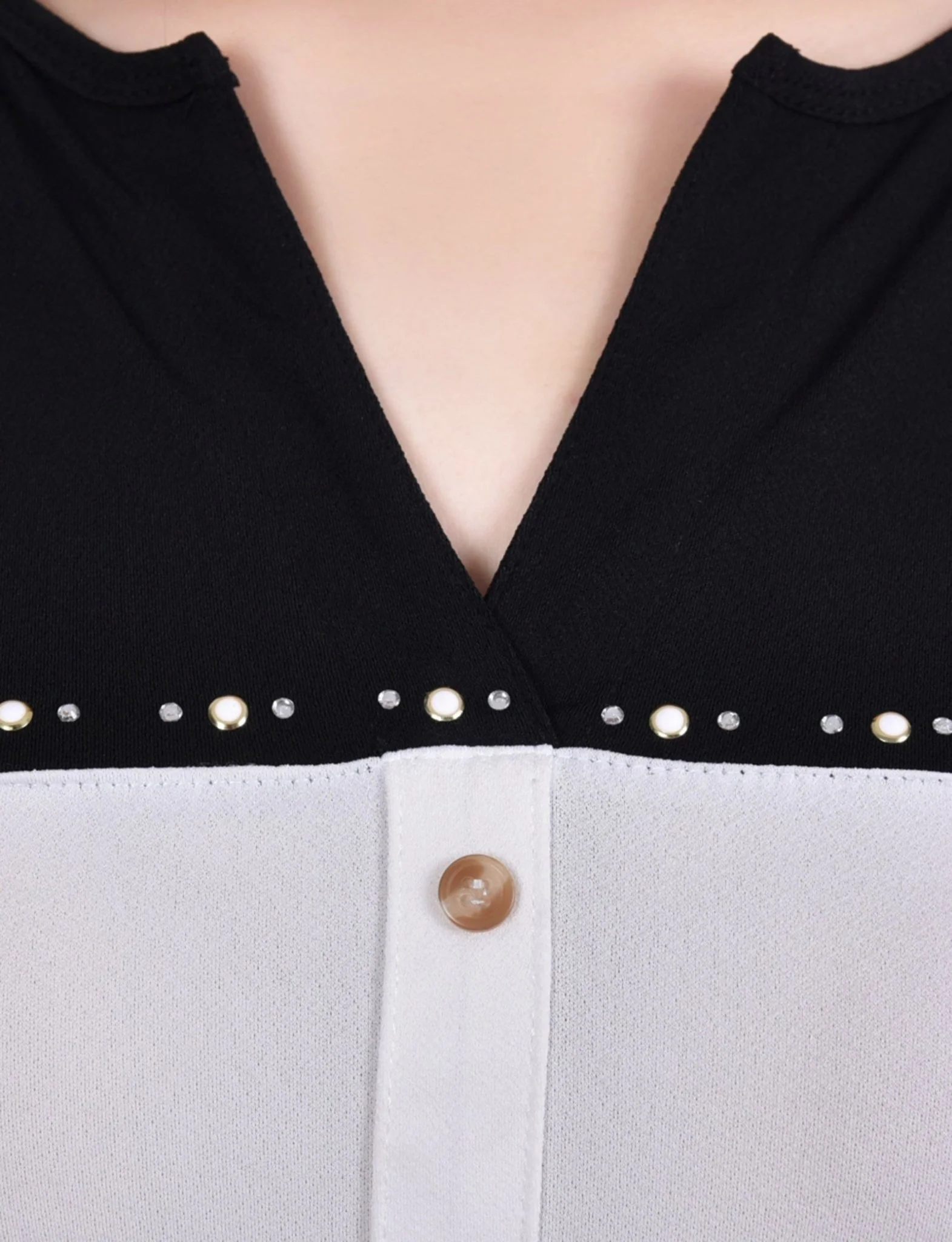 Ivory Long Sleeve Studded Colorblocked Split Neck Top - Petite - Image 3