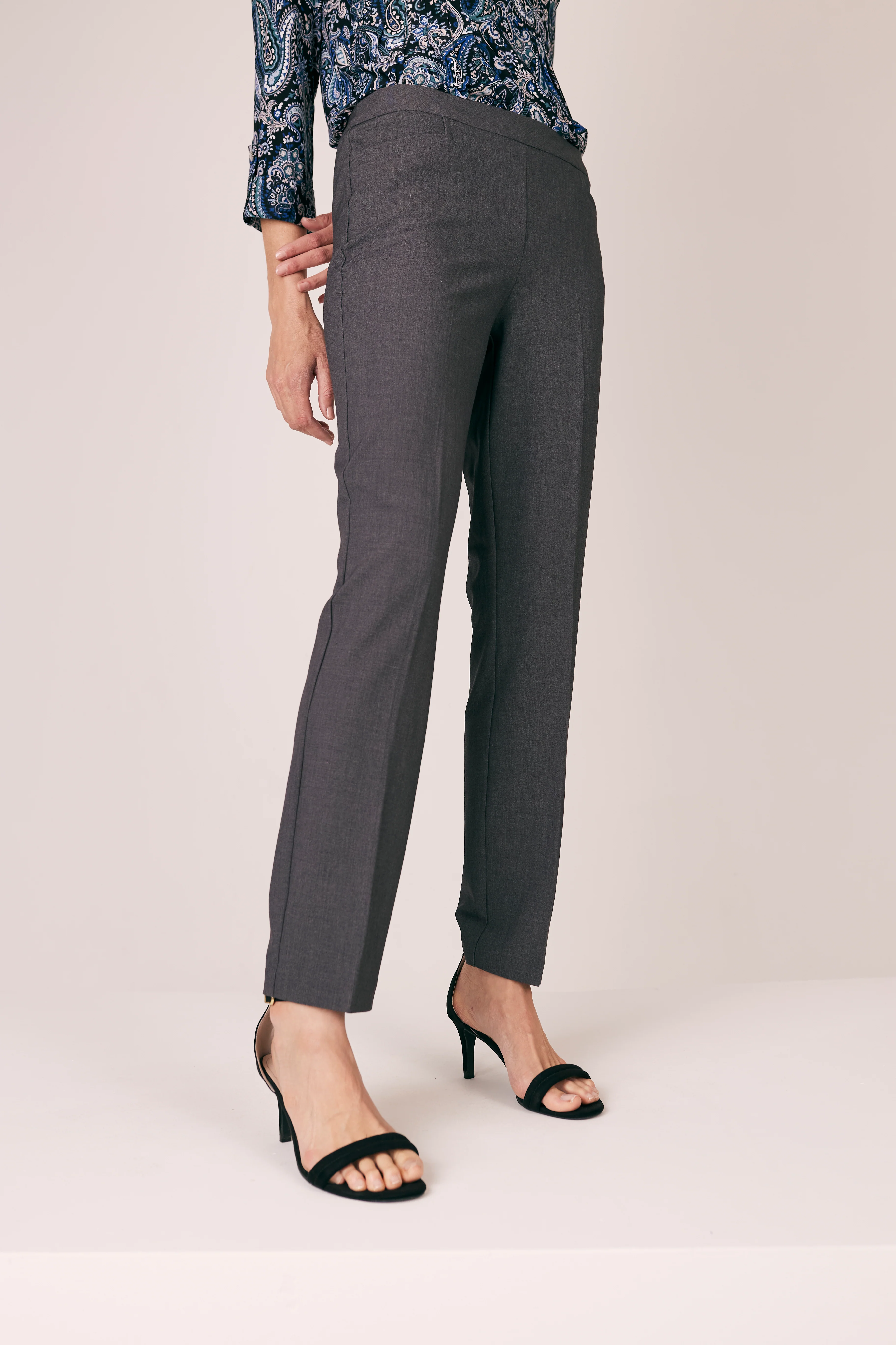 Roz & Ali™ Secret Agent Tummy Control Taper Pants - Short Length - Image 14