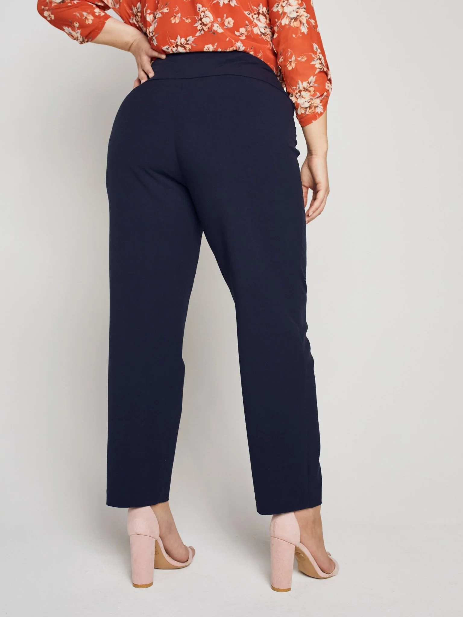 Roz & Ali™ Secret Agent Pants Tummy Control  Slim Leg Pants - Plus - Image 13