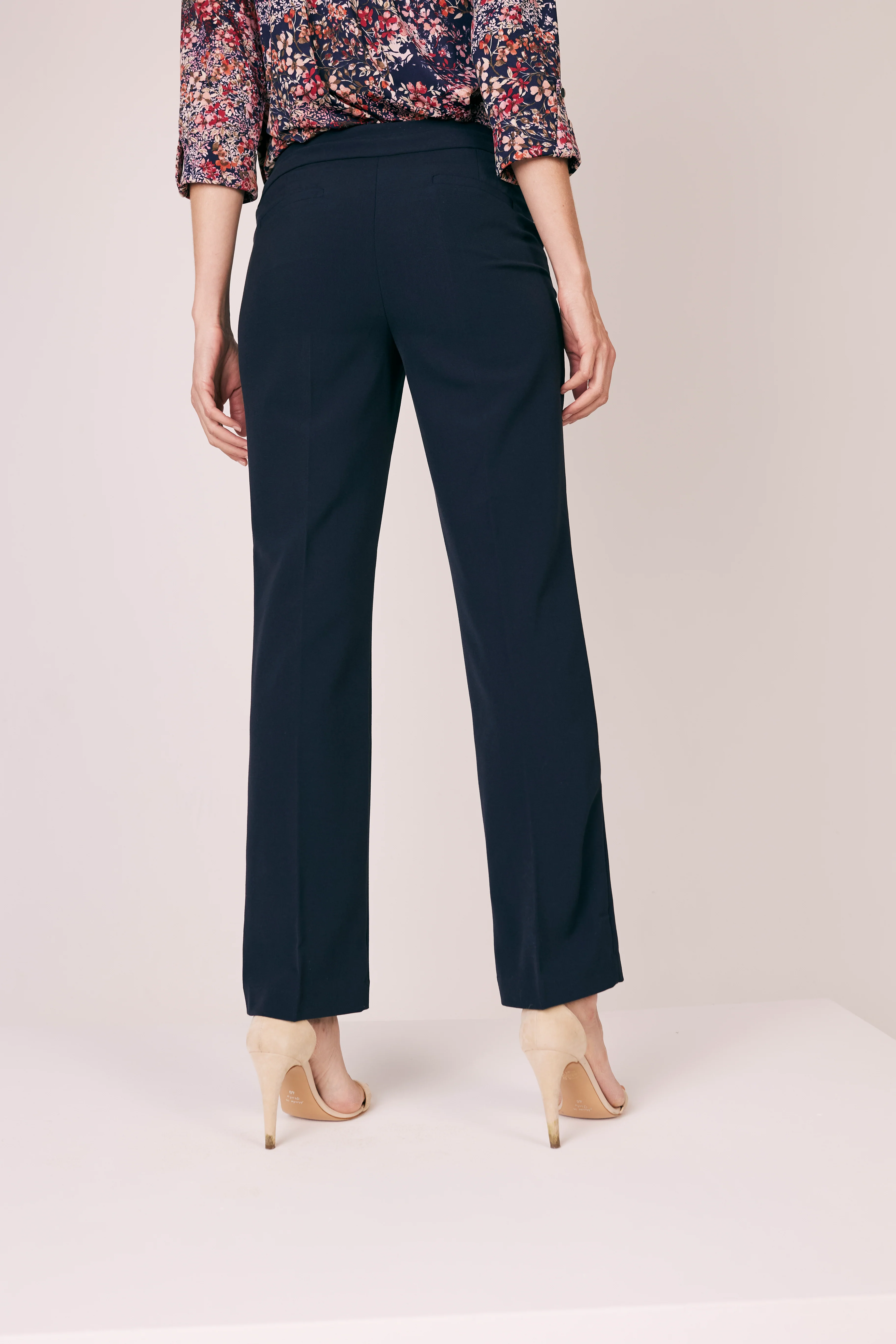 Roz & Ali™ Secret Agent Pull On Tummy Control Pants Straight Leg - Image 9