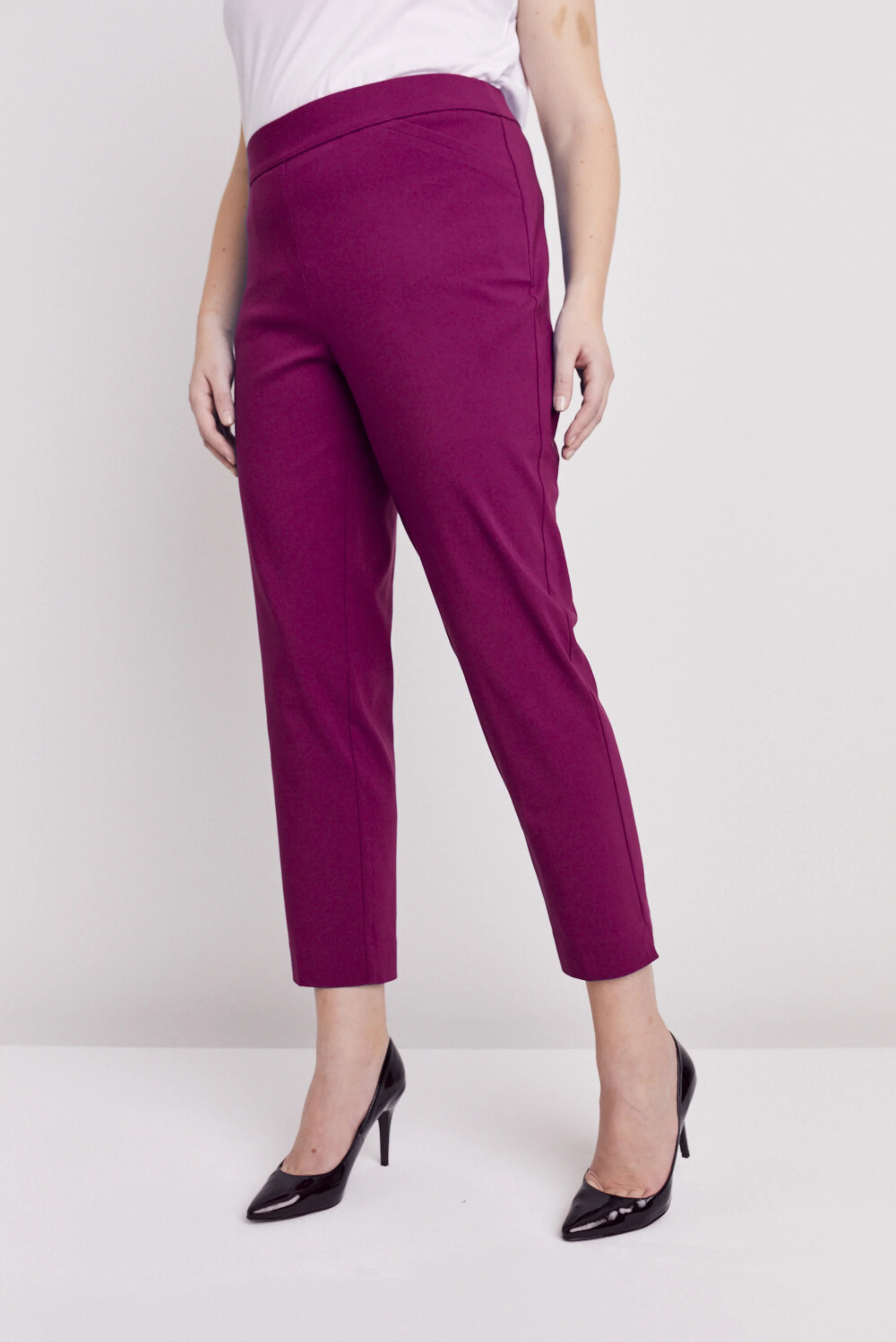 Roz & Ali™ Superstretch Magenta Pull On Ankle Pants - Image 8