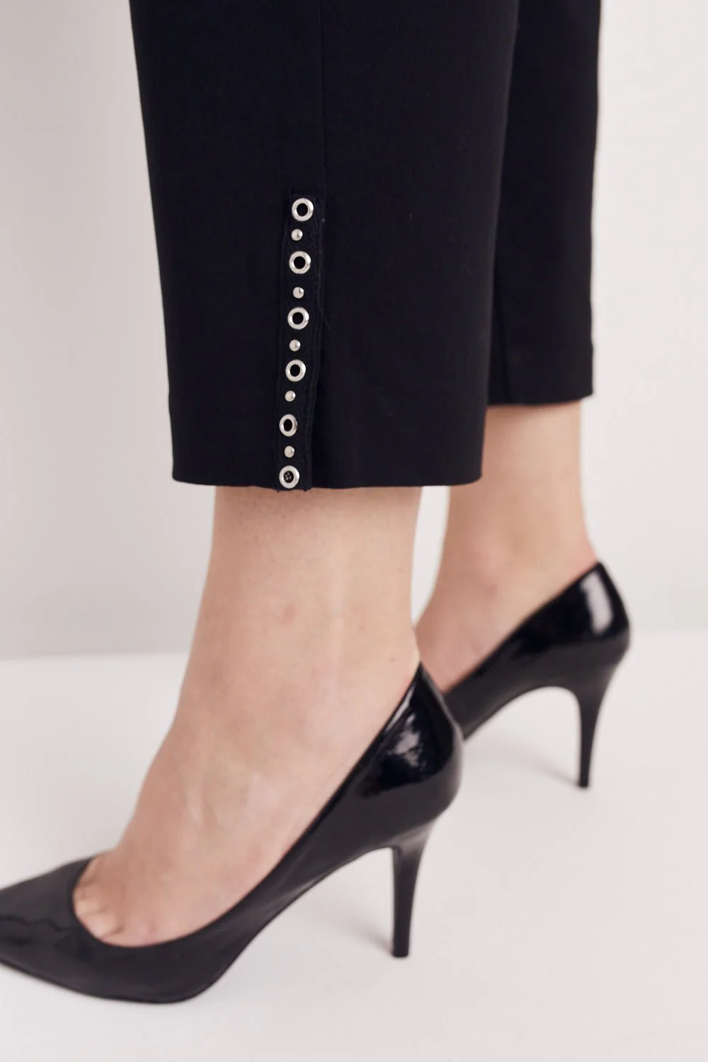 Roz & Ali™ Tummy Control Millennium Ankle Pant With Grommet Rivet Tape Trim - Plus - Image 10