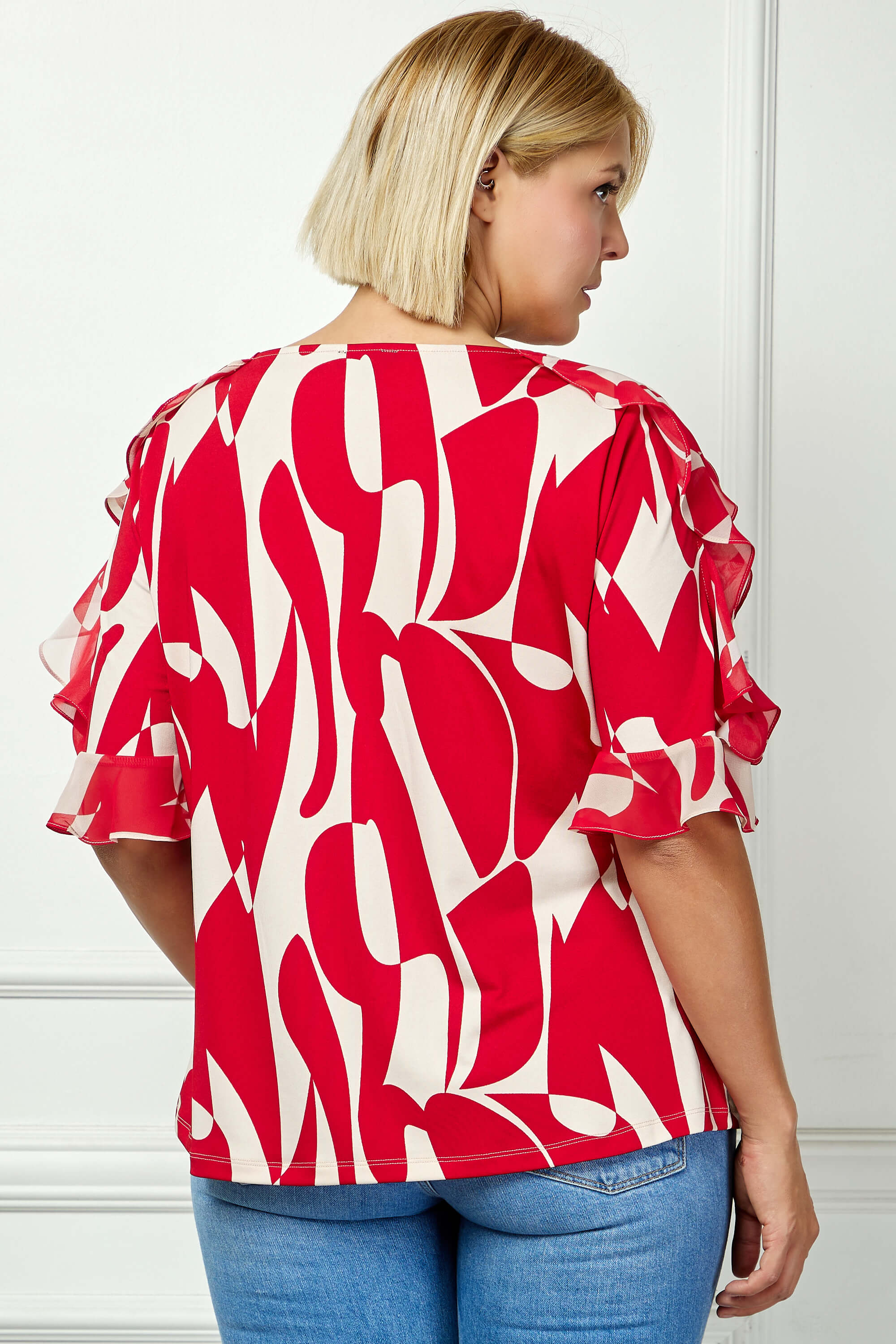 Ruffle Cold Shoulder Boat Neck Blouse in Red/Tan - Plus - Image 4