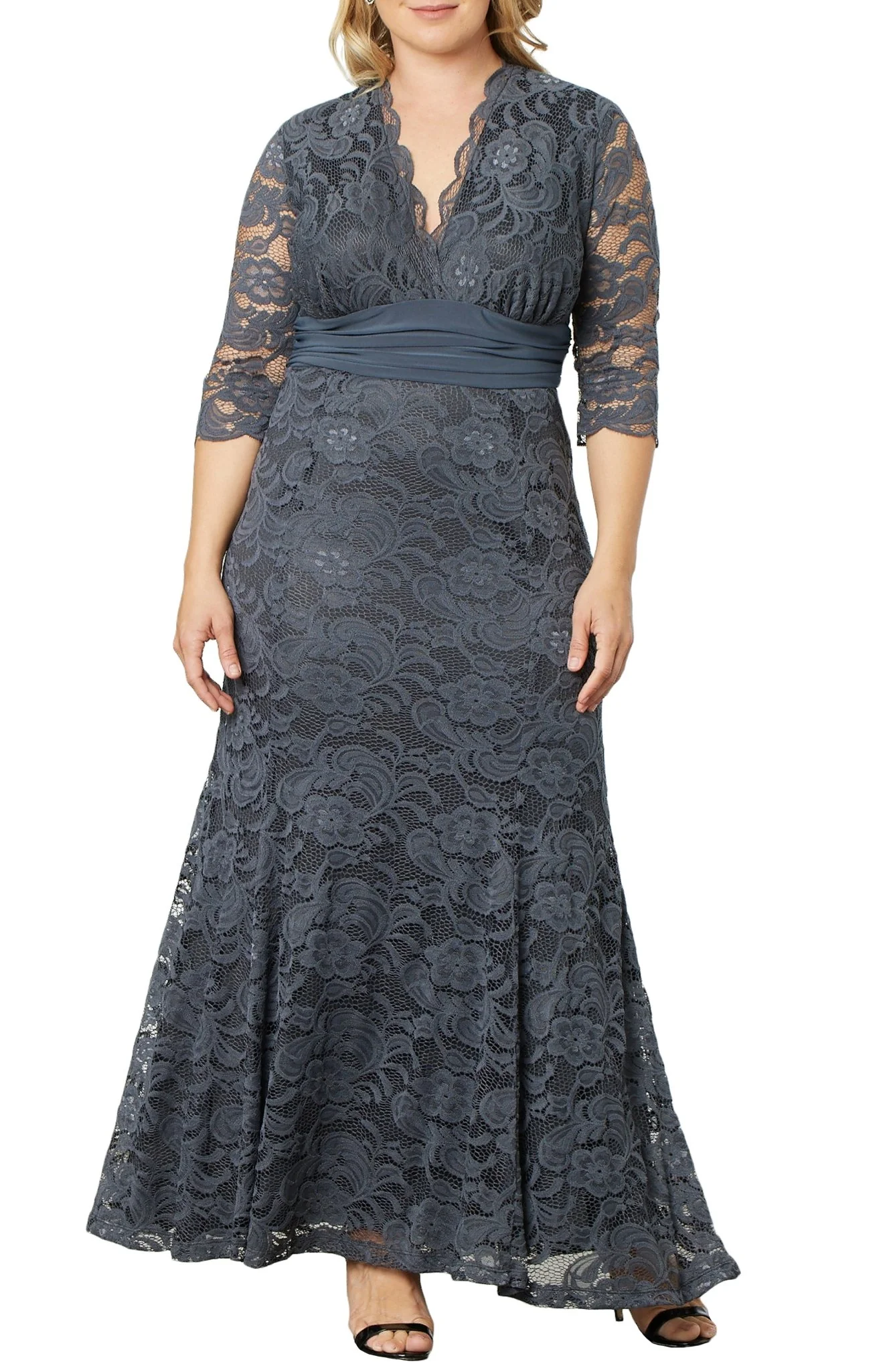 Screen Siren Lace Evening Gown - Plus - Image 8