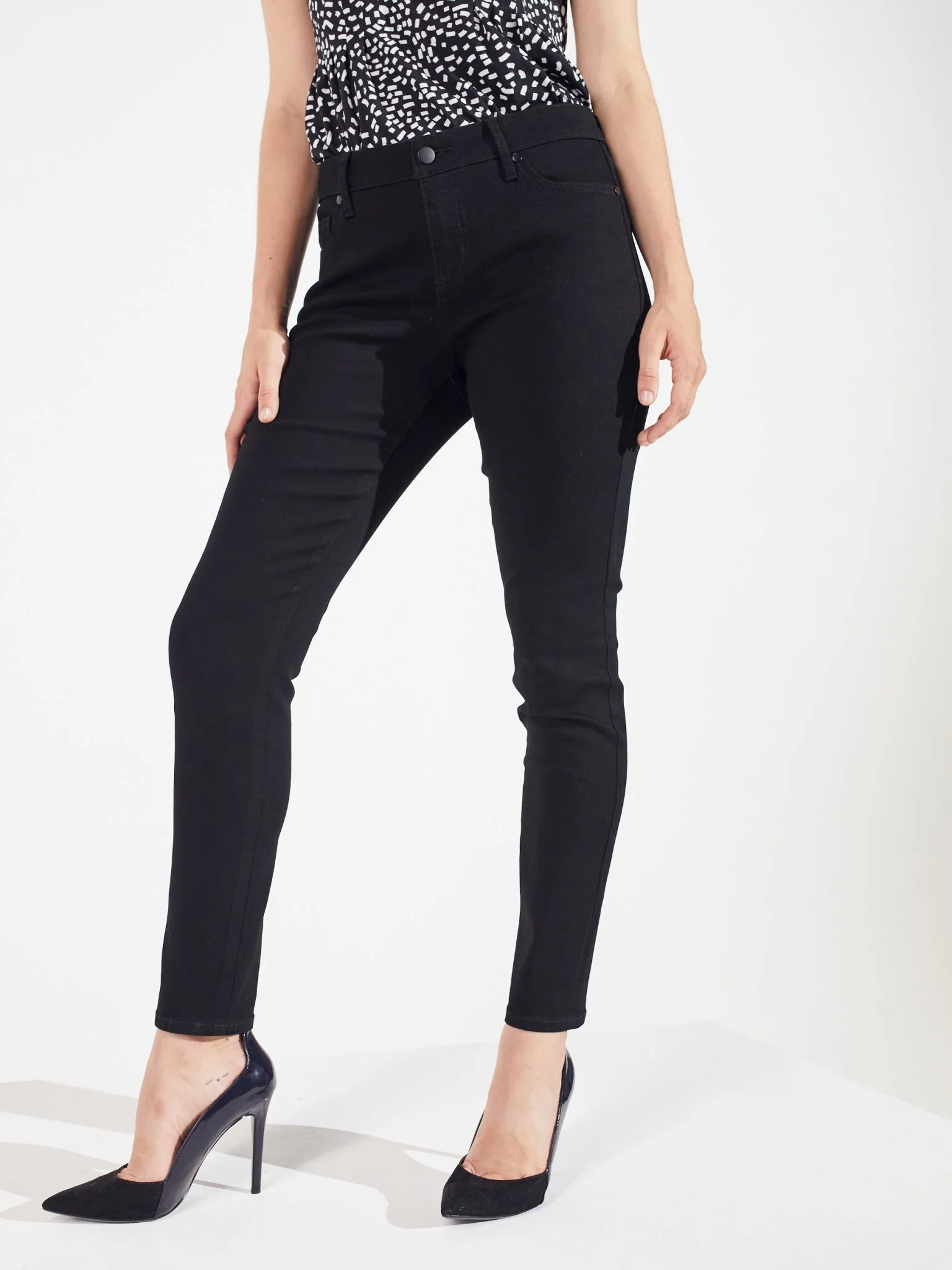 Westport Signature Skinny 5 Pocket Denim Jean - Image 17