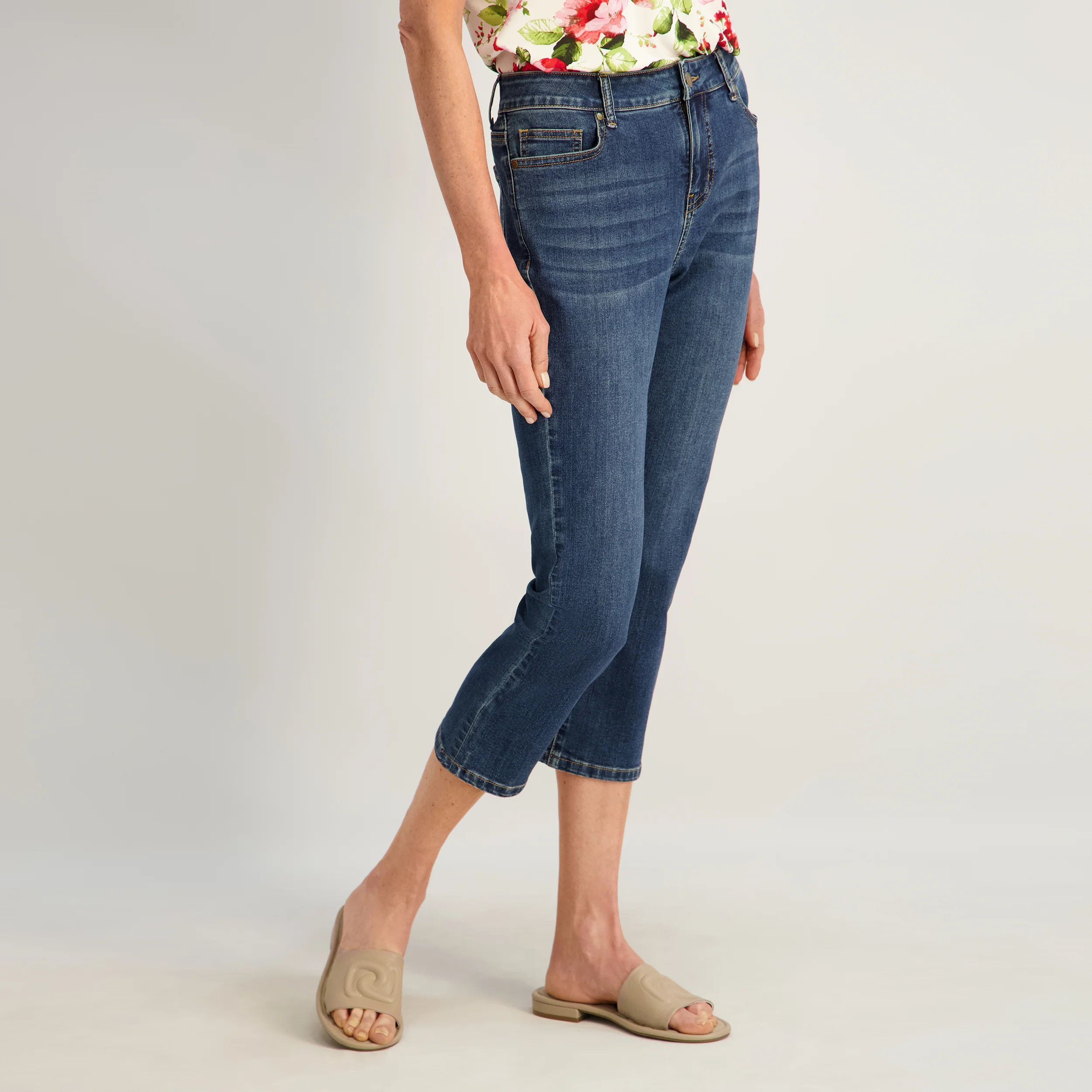 Westport Signature Side Slit Capri in Vintage - Image 3