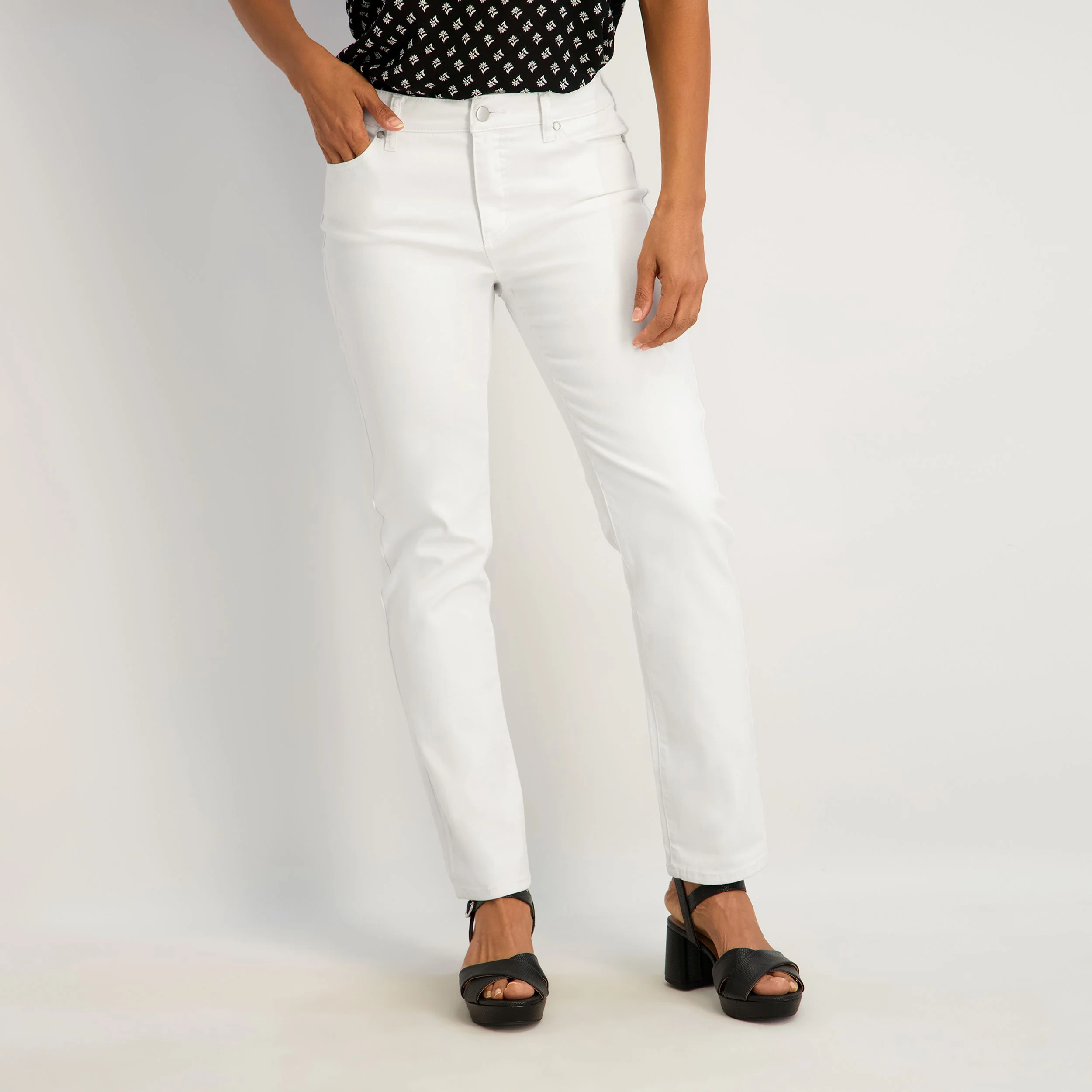 Westport Signature Straight Leg in White - Image 2