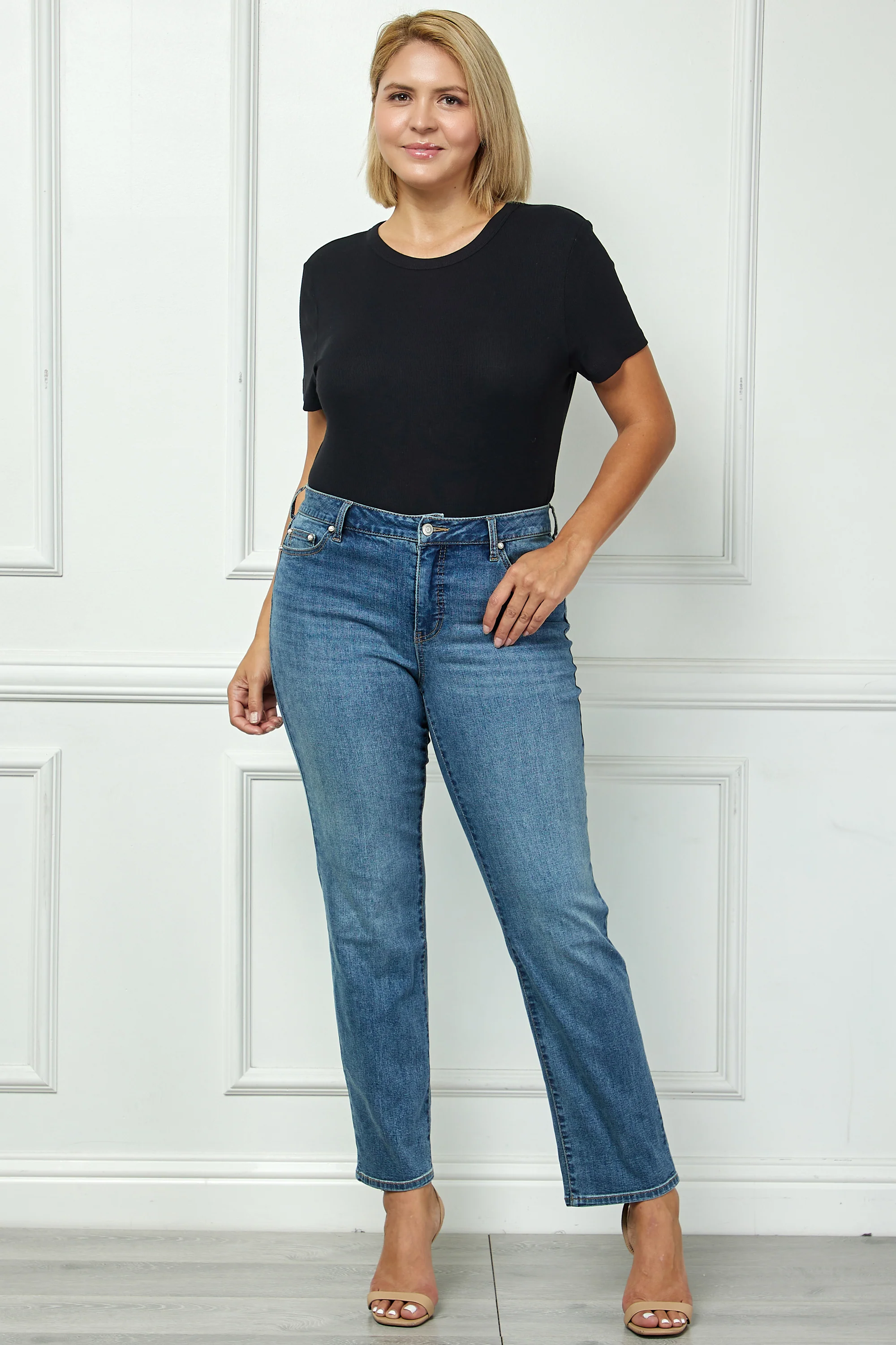 Westport Signature Straight Leg Pearl Rivet Denim Jeans - Image 5